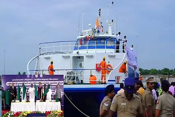 भारत-श्रीलंका के बीच यात्री नौका सेवा शुरू