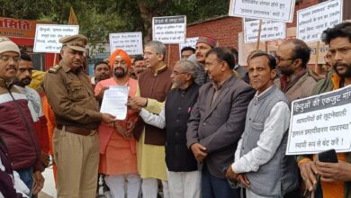 Photo of Liquor ban in Ayodhya -अयोध्या में शराबबंदी की मांग मानने पर योगी सरकार का हिन्दू जनजागृति समिति ने किया अभिनंदन