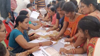 Photo of Mahtari Vandan Yojana -महतारी वंदन योजना अंतर्गत जिले में 2 लाख 91 हजार महिलाओं ने आवेदन किया जमा