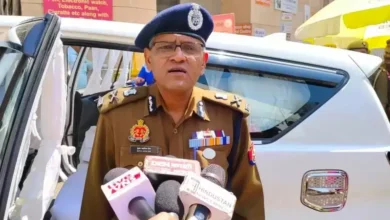पीएम के आगमन के मद्देनजर प्रशासन अलर्ट, विश्वनाथ धाम पहुंचे सीपी, बढ़ाई गई मंदिर की सुरक्षा