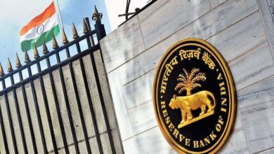 Kotak Mahindra Bank- RBI's swift action against banks continues, now this ban has been imposed on Kotak Mahindra Bank