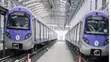 Kolkata Metro: Kolkata Metro service affected after a man commits suicide on the tracks