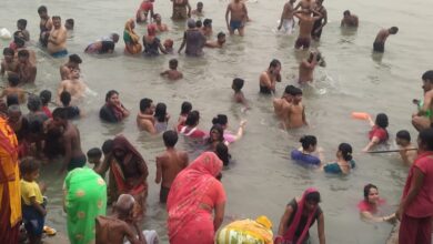 Photo of Bhopal: Buddha Purnima पर श्रद्धालुओं ने दिखाई आस्था, घाटों पर उमड़ी भीड़