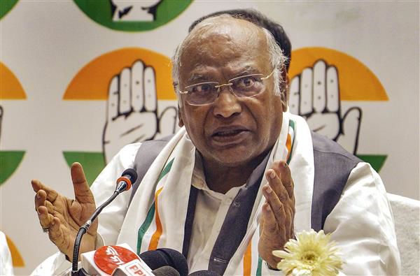 Loksabha Elections 2024: Congress leader Kharge said in Haryana rally - Modi is the 'lord of lies'