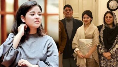 Entertainment: Film 'Dangal' actor Jaira Waseem expressed grief over the demise of her father.