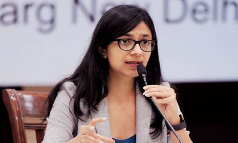 Delhi: AAP M.P Swati Maliwal accused of attack on C.M Kejriwal's house, dialed Delhi Police