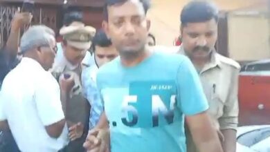 Photo of दरभंगा: भरवाड़ा PNB बैंक के Branch Manager को प्रेम प्रसंग के चक्कर में फैजाबाद पुलिस ने किया गिरफ्तार