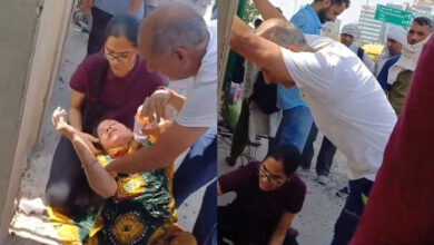 Viral Video: Mother faints, father keeps moaning after being refused entry in UPSC exam