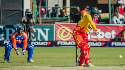 T20I vs Zimbabwe: Rinku hit a six off Faraz Akram, 14 runs scored in the last over