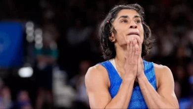 Bye- Bye Kushti: Vinesh Phogat announces retirement from wrestling after failure in Olympics