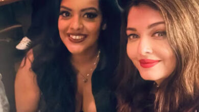 Photo of Aishwarya Rai Returns To Mumbai With Daughter: माँ-बेटी की जोड़ी न्यूयॉर्क में छुट्टियां मनाने के बाद मुंबई लौटी