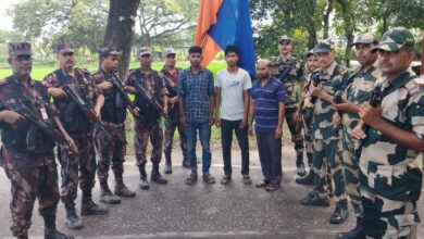 Photo of East Bengal: तीन बांग्लादेशी नागरिकों को BSF ने BGB को सौंपा