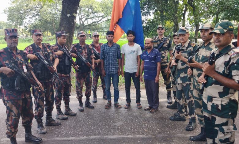 East Bengal: BSF handed over three Bangladeshi citizens to BGB