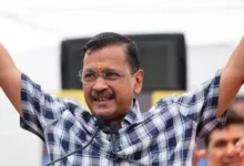 Photo of Arvind Kejriwal Got Bail: मुख्यमंत्री अरविंद केजरीवाल को मिली जमानत, नेताओं ने गले लगाकर मनाया जश्न