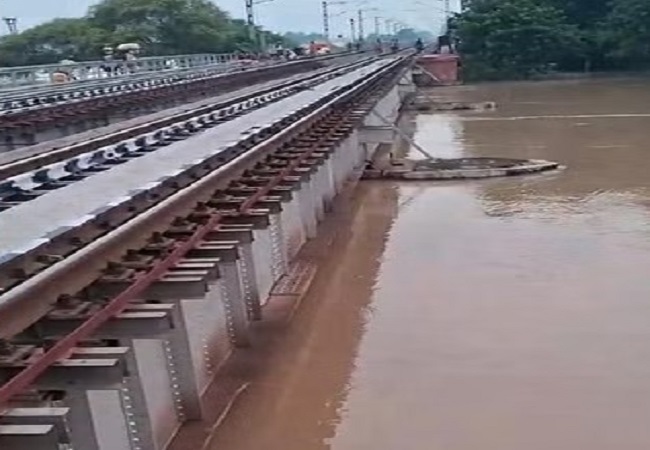 Bihar: Flood water rises on Bhagalpur railway track, many trains cancelled