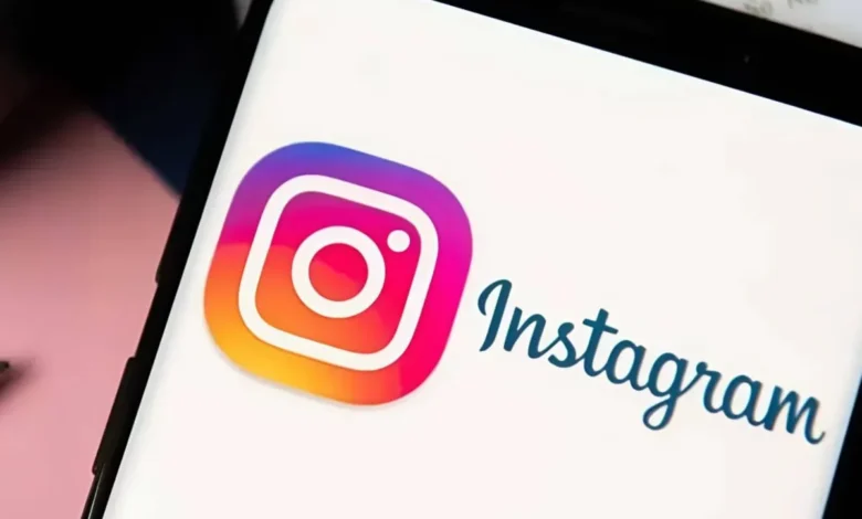 Rajasthan: A young man beats his live-in partner with a stick for uploading a reel on Instagram