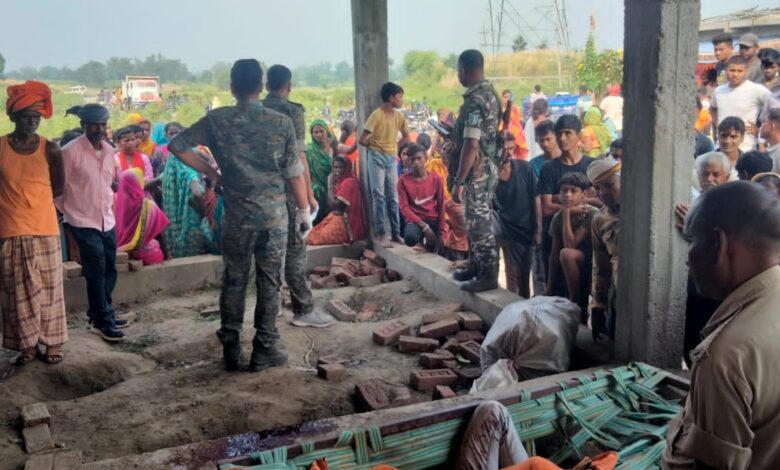 Jharkhand: Young man murdered with a sharp weapon, body recovered after 4 hours