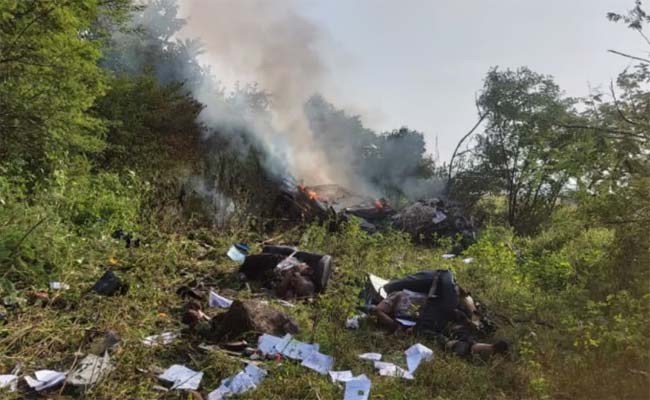 Maharashtra: Helicopter crashes, three including two pilots killed