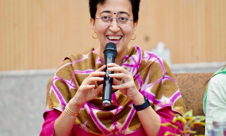 New Delhi: Chief Minister Atishi inspected the ITO Chhath Ghat along with officers