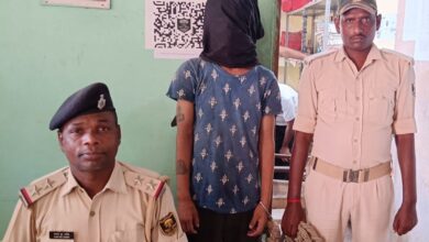 West Bengal: Accused of murdering a youth and hanging his body from a noose