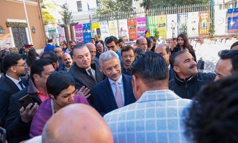 Rome: Foreign Minister Jaishankar meets Indian community in Rome, inaugurates new office of Indian Embassy