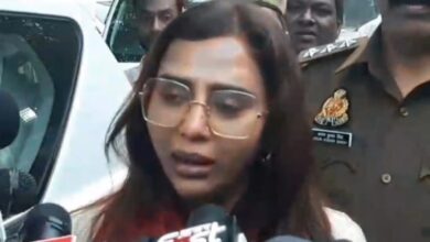 Jhansi Medical College Agnikand: Silence on the question of not changing the cable for 12 years, said the electricity department is investigating