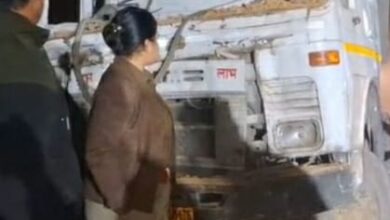 Raipur: A four-year-old girl died after an uncontrolled trailer entered her house