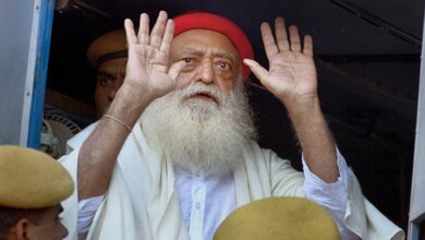 Photo of Asaram Bapu Gets Interim Bail: सुप्रीम कोर्ट ने 2013 के बलात्कार मामले में ‘धर्मगुरु’ आसाराम को अंतरिम जमानत दी