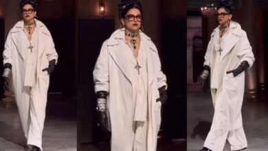 Sabyasachi 25th anniversary: ​​Deepika Padukone shines in Sabyasachi's 25th anniversary show