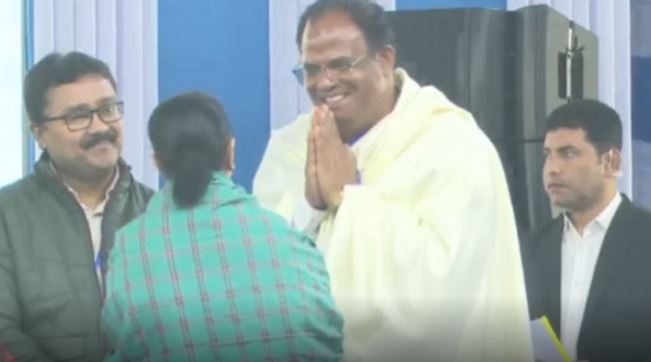Kolkata: Speculations confirmed, John Barla attended the Chief Minister's meeting