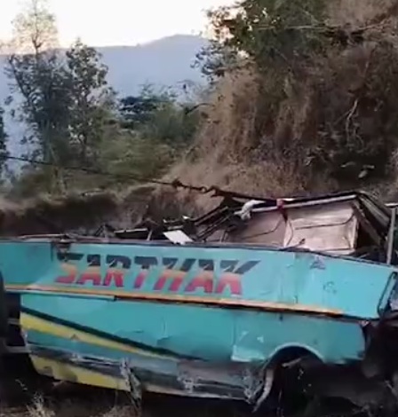 Ahmedabad: Bus falls into 35 feet deep ditch, 5 passengers dead, 35 injured
