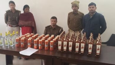 Bihar: Huge quantity of liquor recovered from car, husband and wife arrested