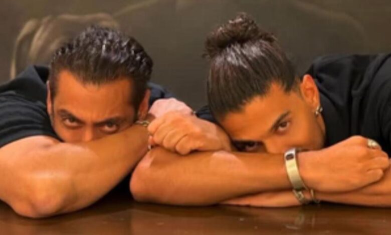 Salman Khan shared pictures: Salman Khan shared a special glimpse with Sooraj Pancholi, wrote an inspirational message