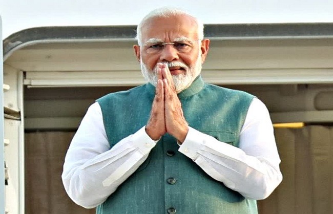 Bihar: Prime Minister reached Patna, will hold a meeting in BJP state office after road show from the airport