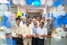 Sultanpur news: Hundreds of patients were examined in a massive free health camp organized on the 25th foundation day of Aastha Hospital