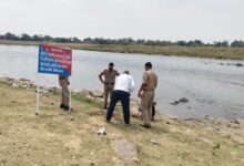 Kaundhiyara News: Police put up warning board on the banks of Tons river on Kaundhiyara Patpar, appealed to tourists