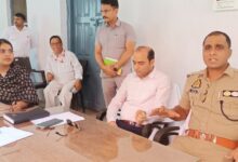 Pratapgarh: Pratapgarh District Magistrate and Superintendent of Police conducted public hearing on police station resolution day, gave instructions for fair and timely resolution