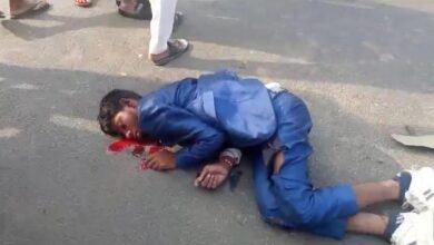 Prayagraj (Meja): Two bikes collided head-on on Panasa bridge, one teenager died, four injured