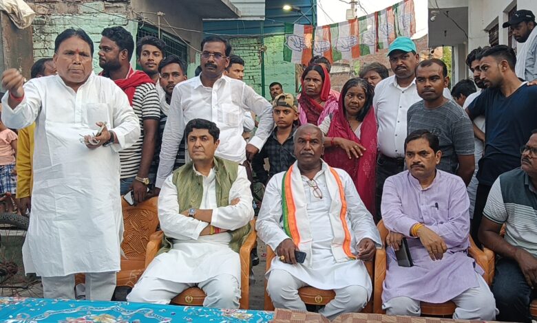 Naini News: Assurance given for solution of regional problems, Sulabh toilet is main issue