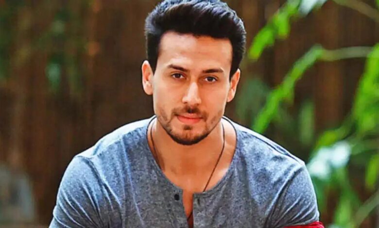 Jackie Shroff's struggle: Tiger Shroff shared his father Jackie Shroff's struggle period