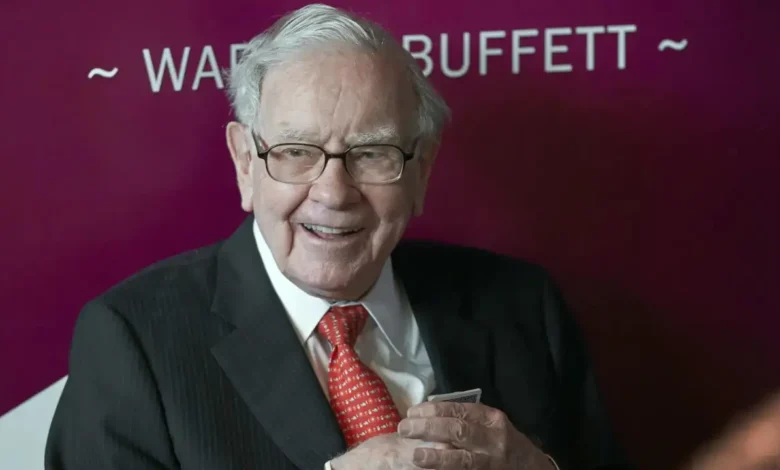 Warren Buffett made a record donation: Donated Rs 51,291 crore, money received by Gates Foundation and family charities
