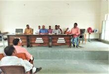 Pratapgarh News: BDO Gaura held a meeting in the block auditorium and gave necessary guidelines