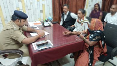 Pratapgarh News: In the public hearing, the Area Officer Kunda heard the problems of the people and gave instructions for immediate resolution