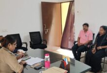 Pratapgarh News: Public problems were heard in public hearing by Area Officer Sadar Karishma Gupta, instructions were given to the concerned officials for redressal