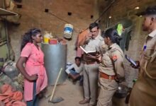 Kaushambhi News: Thundering lightning took the lives of 4 people including innocent children