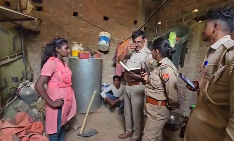 Kaushambhi News: Thundering lightning took the lives of 4 people including innocent children