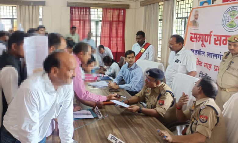Raibareily(lalganj): Public hearing on Sampoorna Samadhan Diwas in Tehsil Lalganj, officials listened to problems seriously