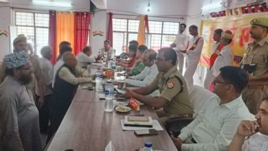 Pratapgarh: Public hearing in Tehsil Sadar on Sampoorna Samadhan Diwas, District Magistrate and Superintendent of Police heard the problems of the public