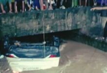 Haldwani: Car falls into overflowing canal, four people including an innocent child die a painful death
