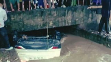 Haldwani: Car falls into overflowing canal, four people including an innocent child die a painful death